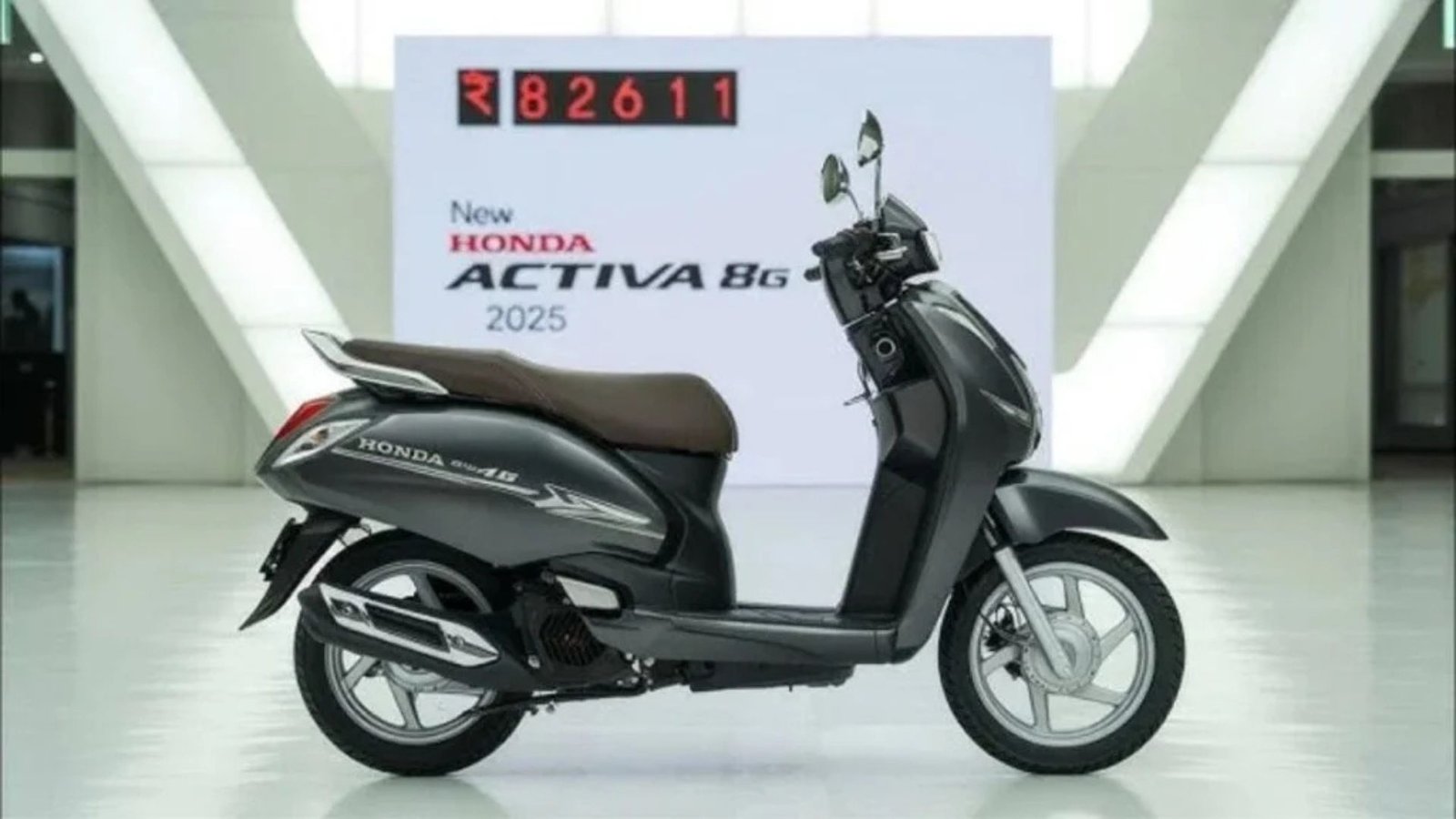 Honda Activa 8G 2025 – Stunning Look, 91 KMPL Mileage at ₹2,490 EMI Offer!